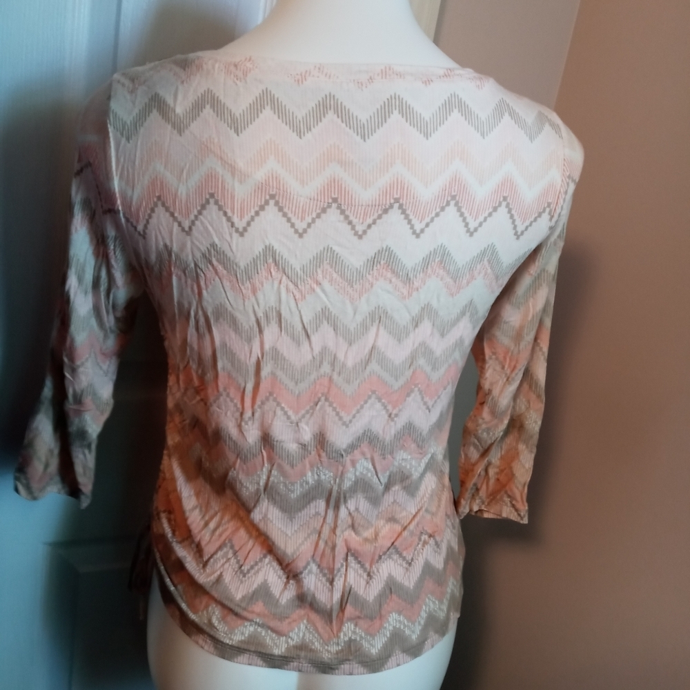 Ruby red petite 3/4 sleeve top - Picture 4 of 4